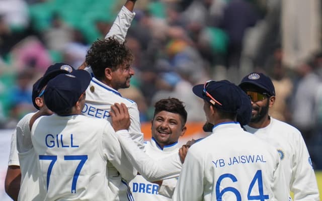 'It is an honour to play alongside him' - Kuldeep opens up about learning from Jadeja