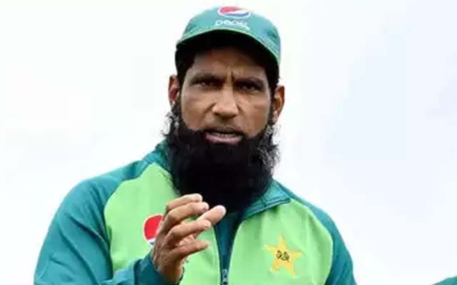 Mohammad Yousuf abuses Suryakumar Yadav on live TV amid Asia Cup handshake controversy