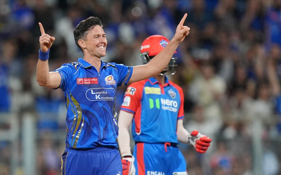 IPL 2025 Memes: Hilarious Reactions from MI vs DC, Match 63 at Wankhede Stadium