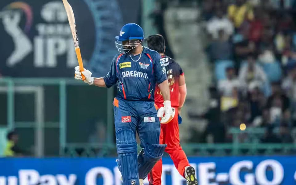IPL 2025: Funniest Memes from LSG vs RCB Mid-Innings of Match 70