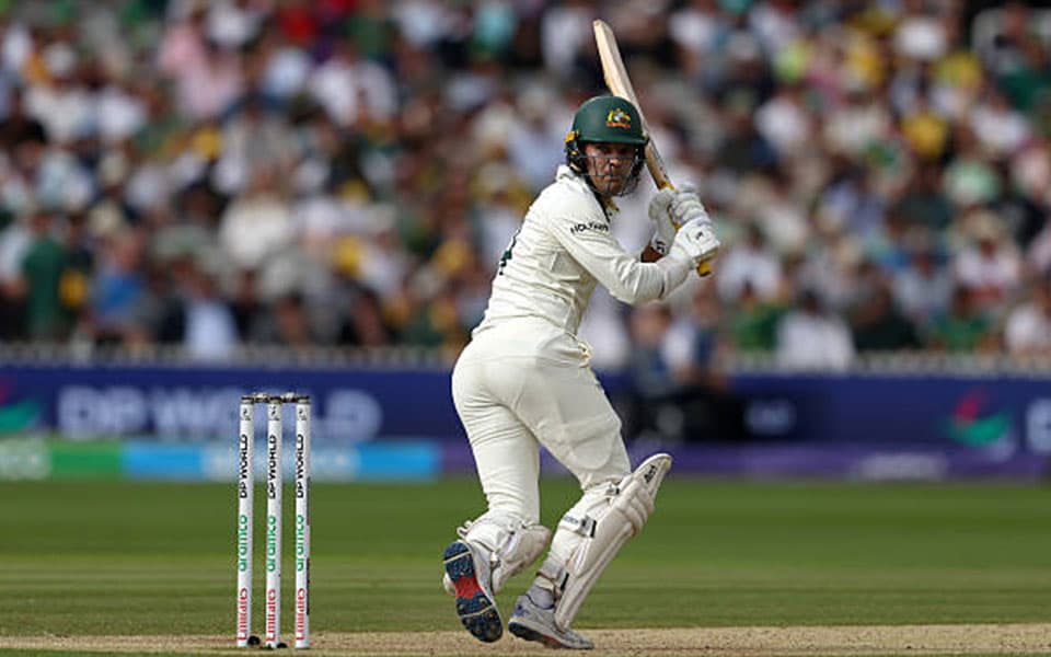 Ashes 2025-26: 'Probably not a bad time to refresh the batteries' - Alex Carey defends England's Noosa beach outing amid media backlash