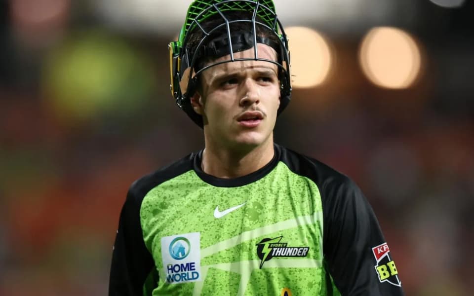 Sam Konstas signs four-year extension with Sydney Thunder