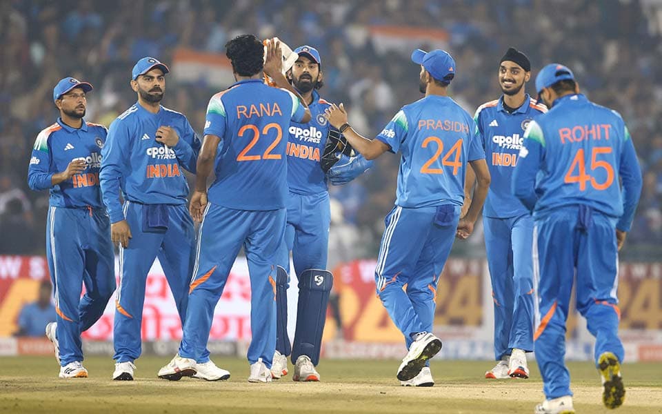 How do ICC rankings look as India end 2025 on top in two formats?
