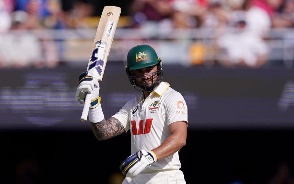 Jake Weatherald signs County Championship deal with Warwickshire for 2027