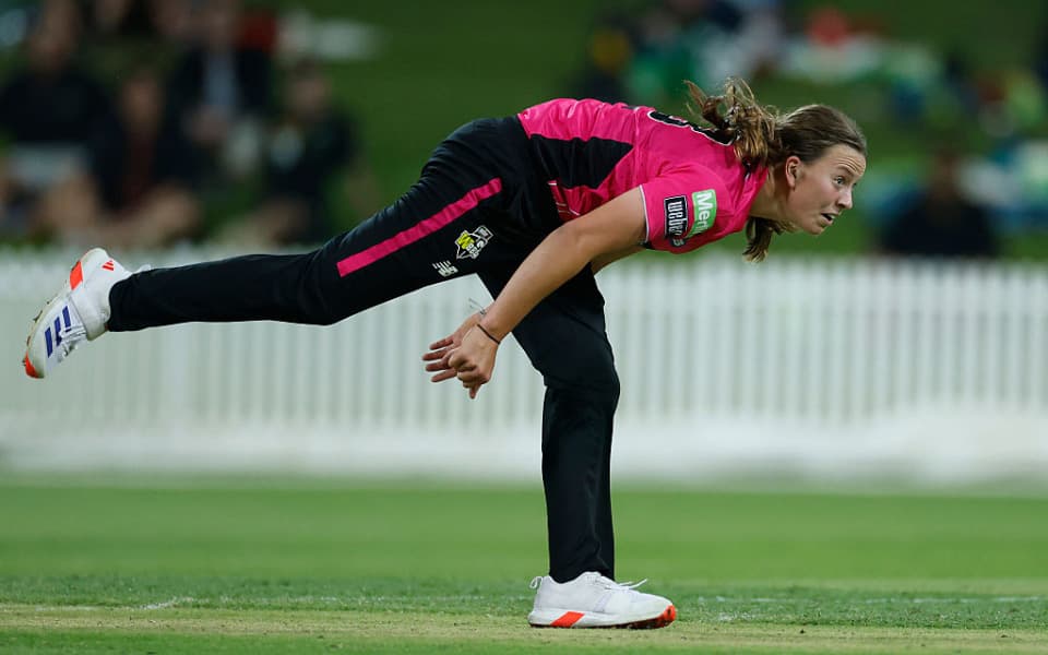 WBBL 2025: 16-year-old sensation Caoimhe Bray set to miss several months of cricket after recurrence of back stress fracture