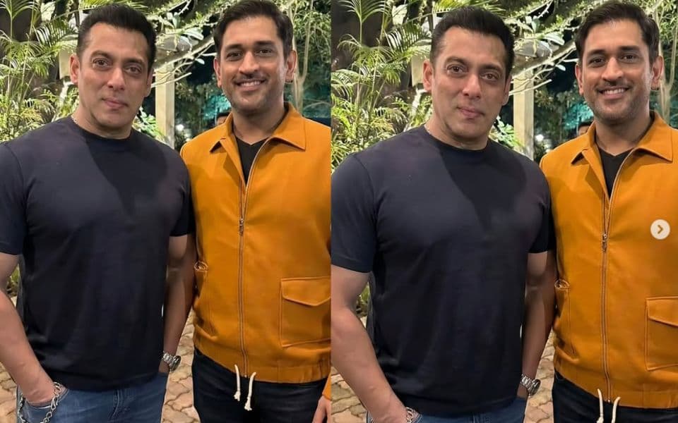 Watch: MS Dhoni attends Salman Khan's birthday bash at actor's farmhouse