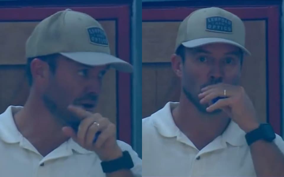 SA20 2025-26: AB de Villiers seen vaping during Pretoria Capitals vs MI Cape Town clash on live TV