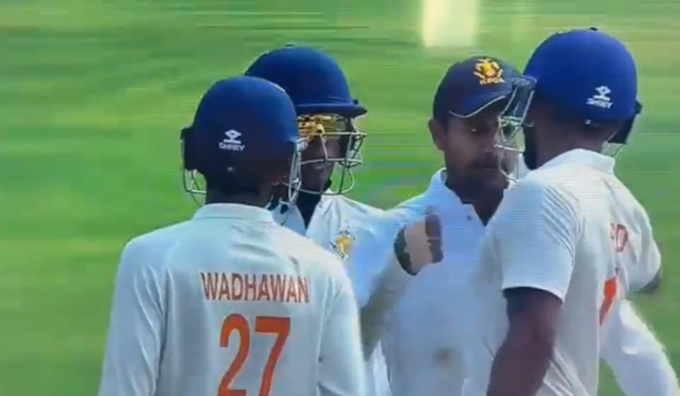 Ranji Trophy 2025-26: Karnataka players get involved in a heated fight with Paras Dogra during J&K vs KAR final