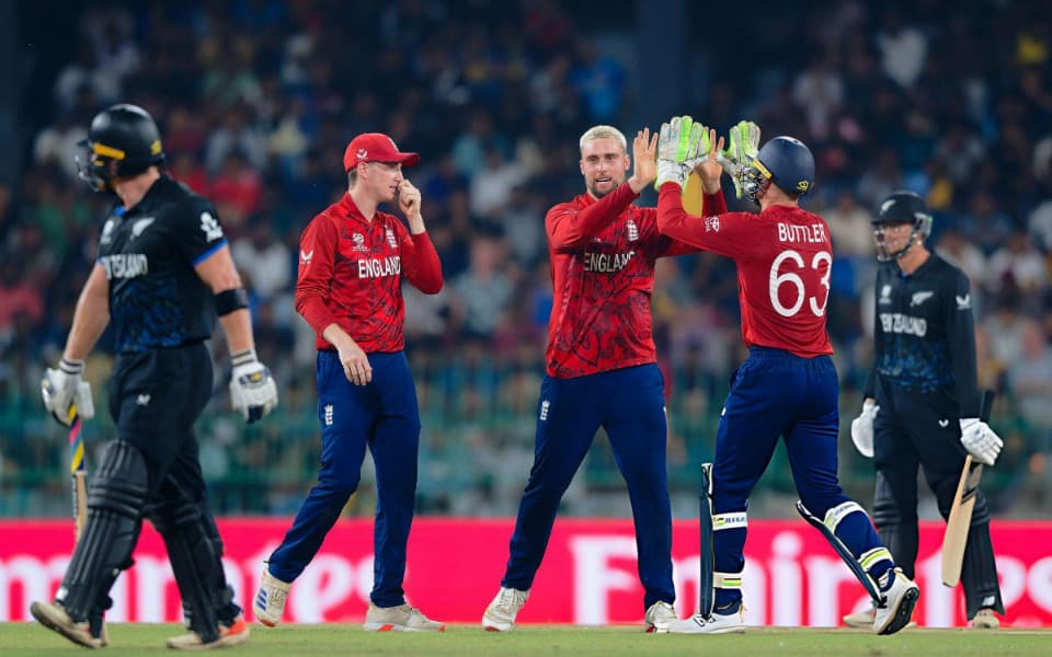 'It's out of our control' - Santner laments loss as New Zealand depend on Pakistan-Sri Lanka clash