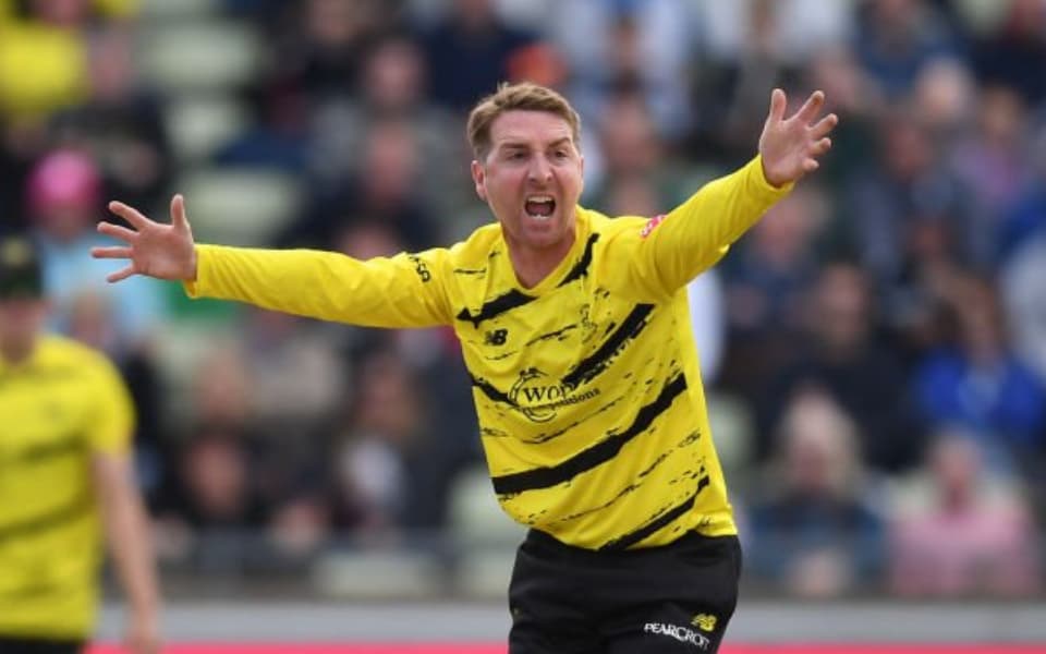 Tom Smith joins England Women's cricket team as spin-bowling coach