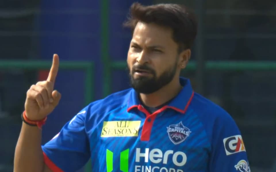 IPL 2026: Why is Mukesh Kumar not playing KKR vs DC Match 69?