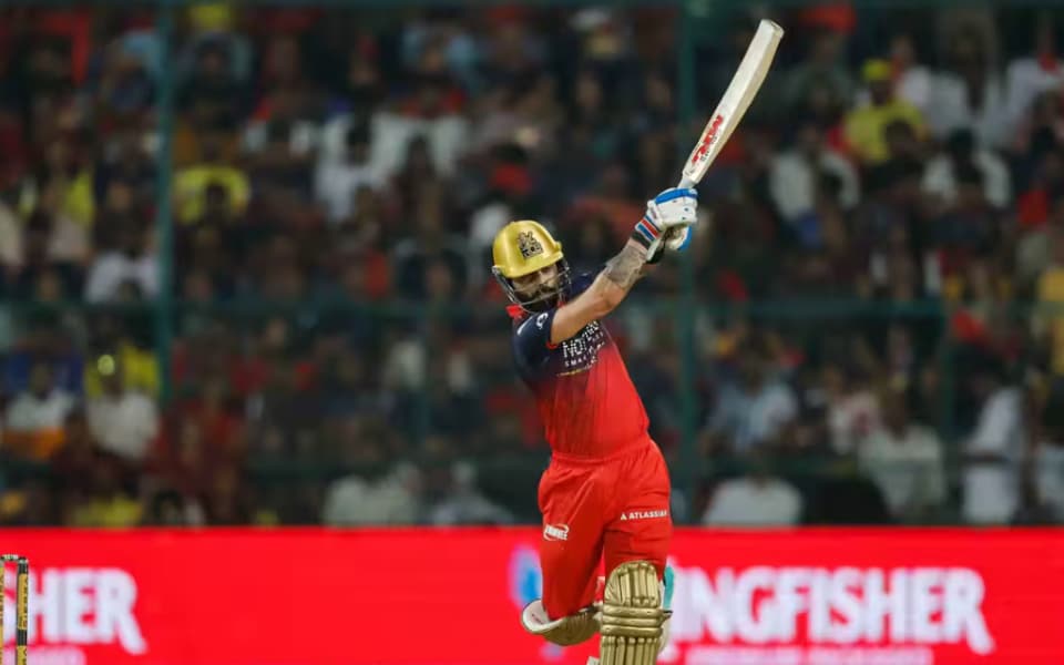 IPL 2026: Virat Kohli’s no-look six leaves Bengaluru crowd stunned in CSK clash