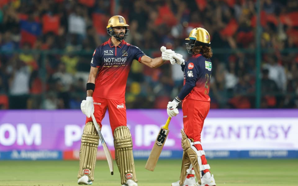 IPL 2026 Memes: Hilarious Reactions from RCB vs CSK, Match 11 at Chinnaswamy Stadium