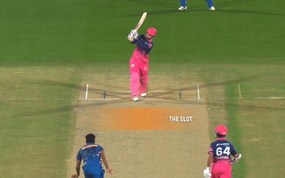 IPL 2026: Vaibhav Suryavanshi shows no mercy to bowlers, fans stunned by his knock against MI