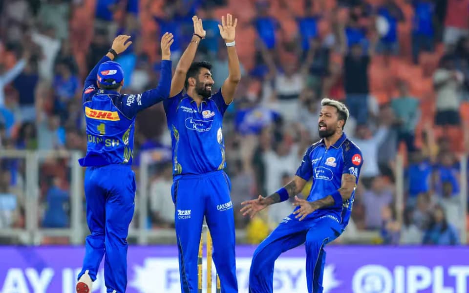 IPL 2026: ‘No one’s better than him with the new ball’ - Hardik Pandya praises Jasprit Bumrah’s impactful first over