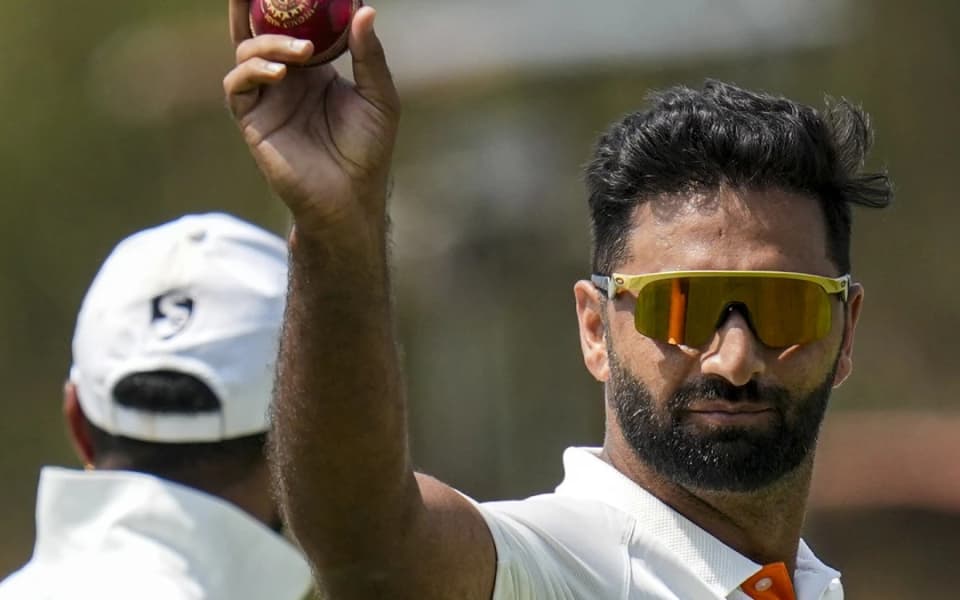 'Bahut Bada Moment Hai' - J&K Teammates Celebrate Auqib Nabi's Maiden India Test Call-Up