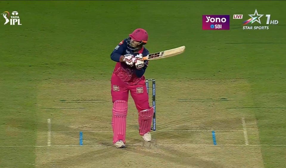 Vaibhav Sooryavanshi sets tone for run chase with special helicopter shot