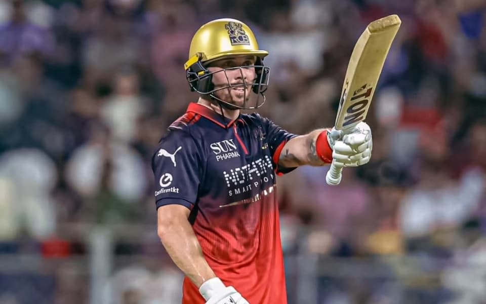 IPL 2026: Phil Salt returns to England for scans on injured finger, may return to RCB later