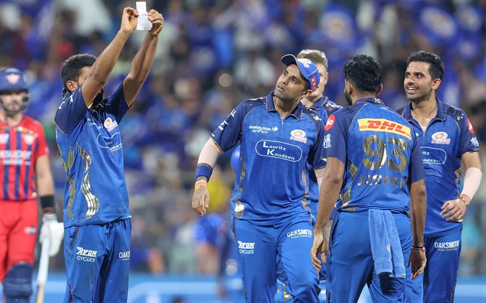 IPL 2026: MI spinner Raghu Sharma shows emotional note in celebration after maiden IPL wicket