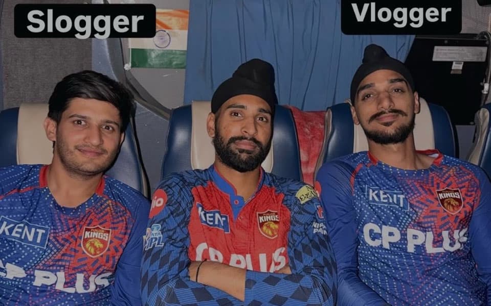 'It's time for you all to get a thrashing with slippers' - Yuvraj Singh comments on a photo of PBKS' young trio