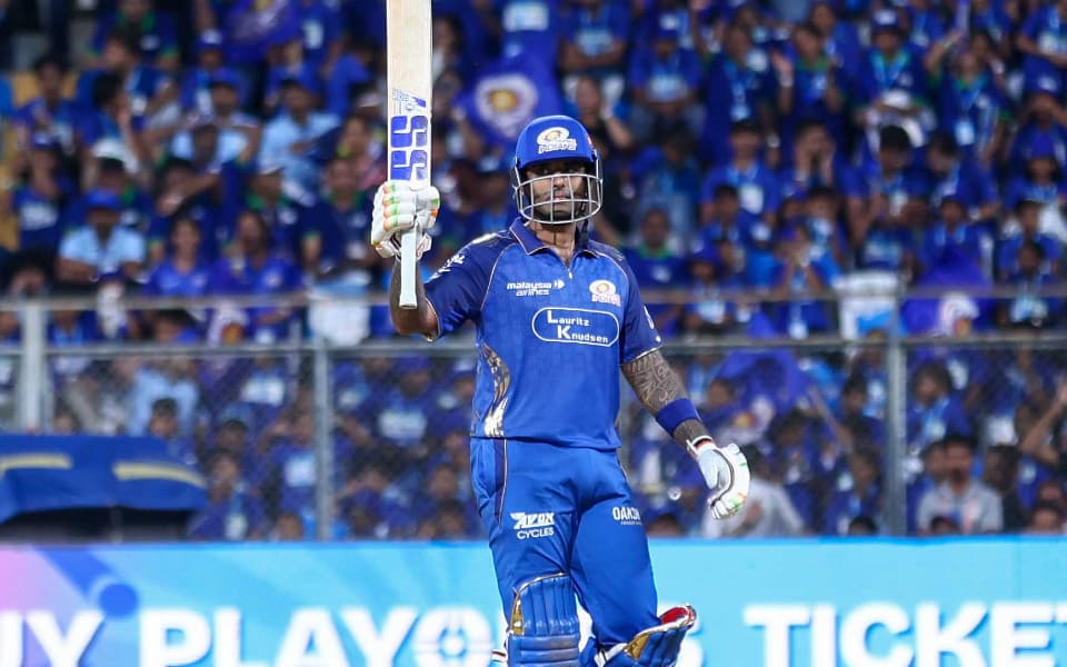 IPL 2026: Suryakumar Yadav quashes wrist injury rumours