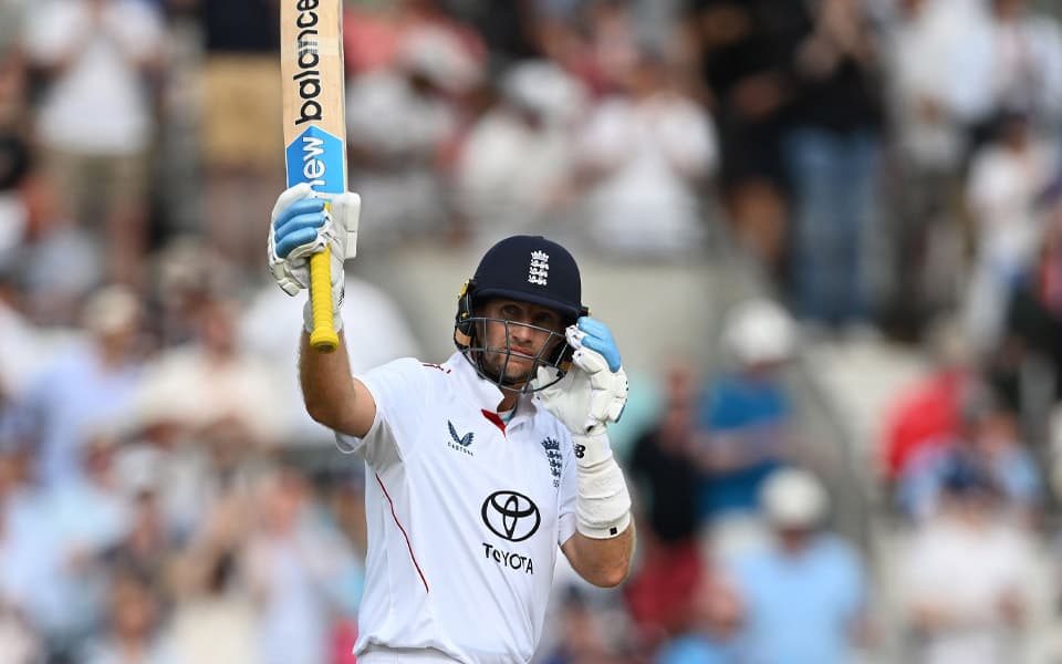 Joe Root goes past 14000 Test runs, nears Sachin Tendulkar's elite record