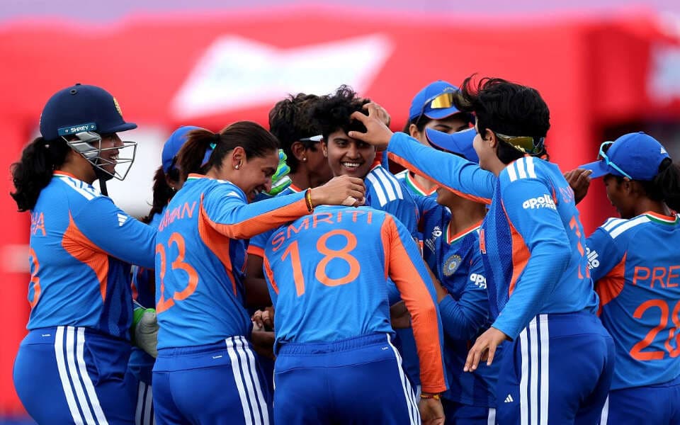 'Constructive criticism is fair and necessary but online abuse is not' - Shikha Pandey slams haters after India's defeat to South Africa