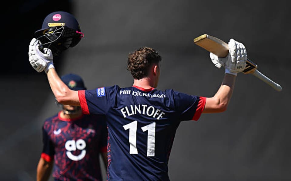 'Pressure will follow him', says Lancashire coach Steven Croft on Rocky Flintoff
