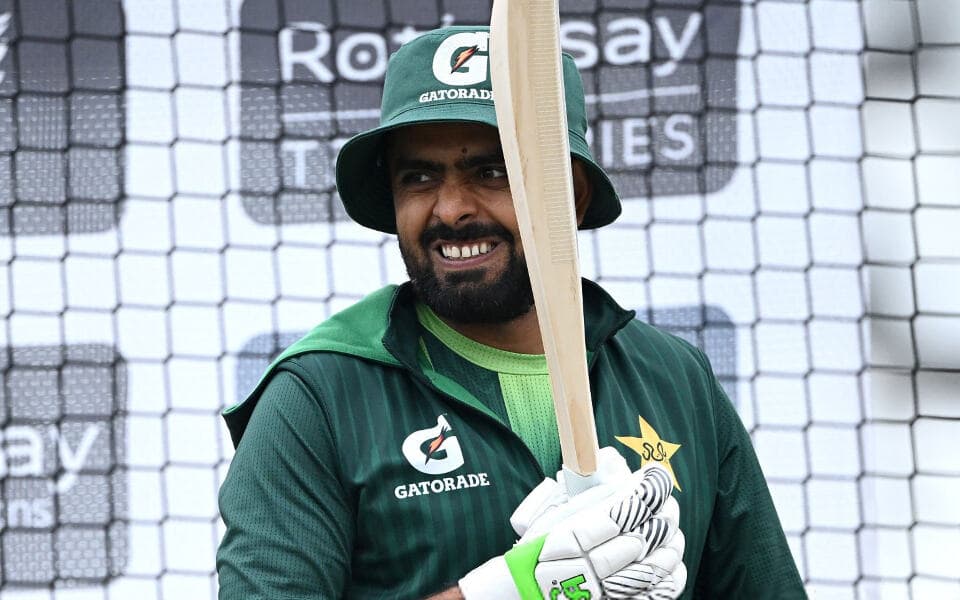 Babar Azam doubtful for Headingley opener as Pakistan defer decision to match day