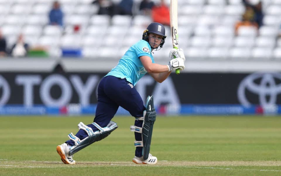 Jodi Grewcock extends Essex contract until end of 2028 season