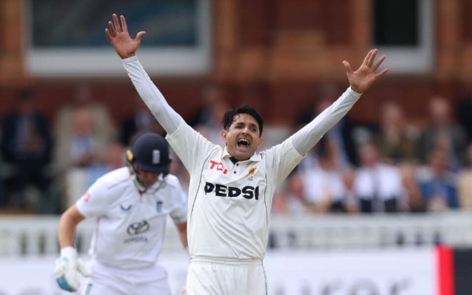 Mohammad Abbas breaks Waqar Younis' record with 5-wicket haul at Lord's