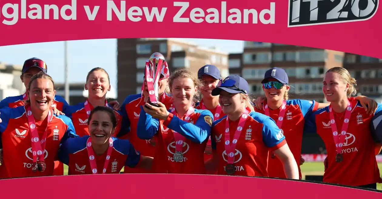 Danielle Gibson sizzles in England’s series-clinching win over New Zealand in 3rd Women’s T20I