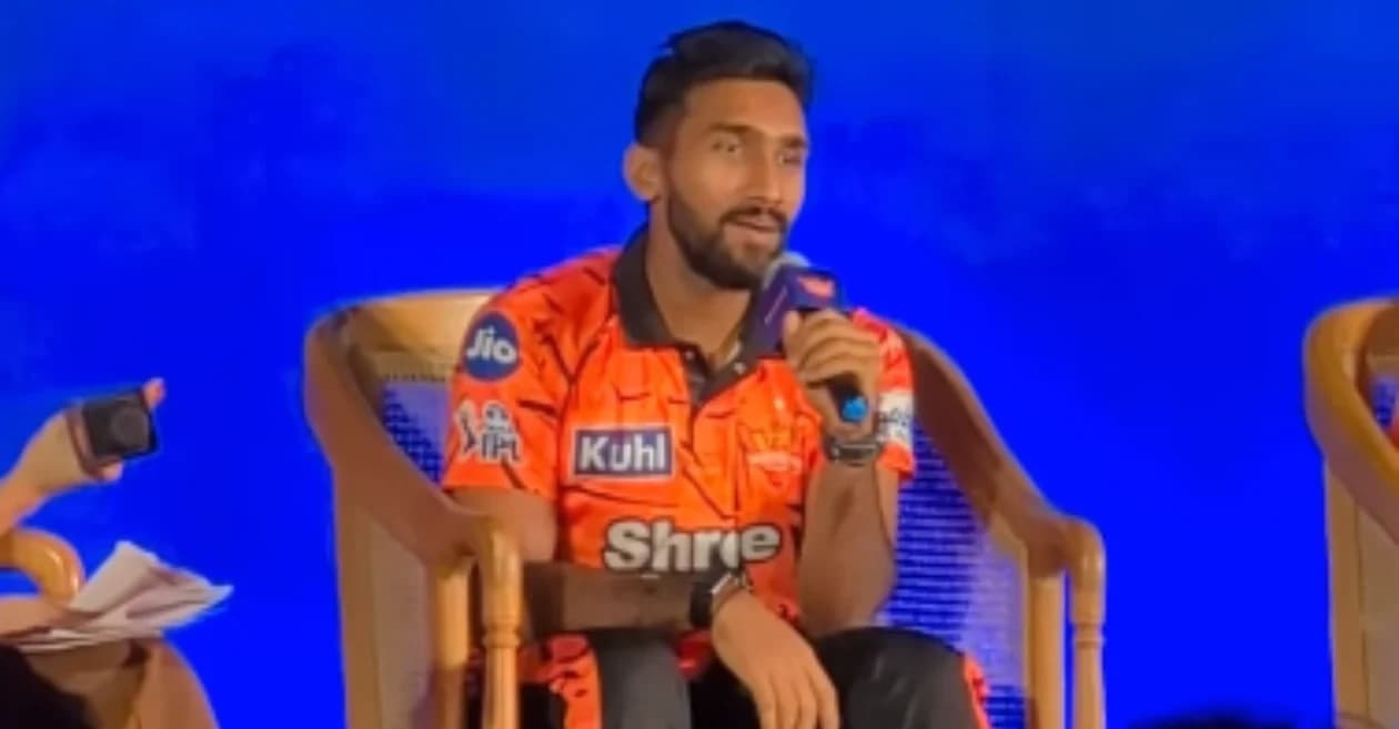 IPL 2026 : SRH pacer Eshan Malinga surprises fans by singing Bollywood classic at team gathering