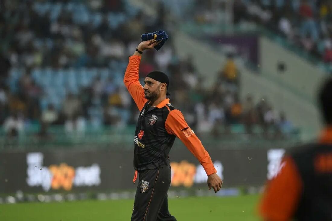 Harbhajan Singh to play for Aspin Stallions in Abu Dhabi T10 League
