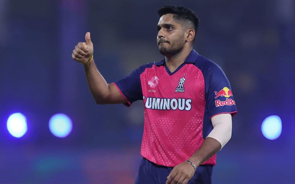 Ranji Trophy 2025-26: 'Had blanked out for ten seconds' - How Tushar Deshpande turned up for Mumbai despite severe bronchitis