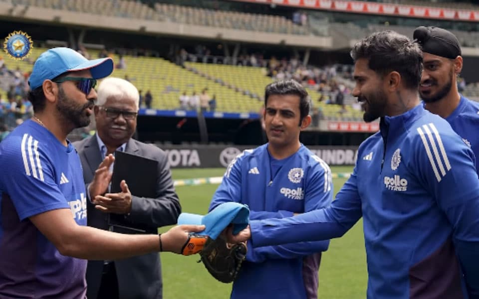 AUS vs IND 2025: "You will be an all-format great" - BCCI releases Rohit Sharma's message to Nitish Kumar Reddy before handing him maiden ODI cap